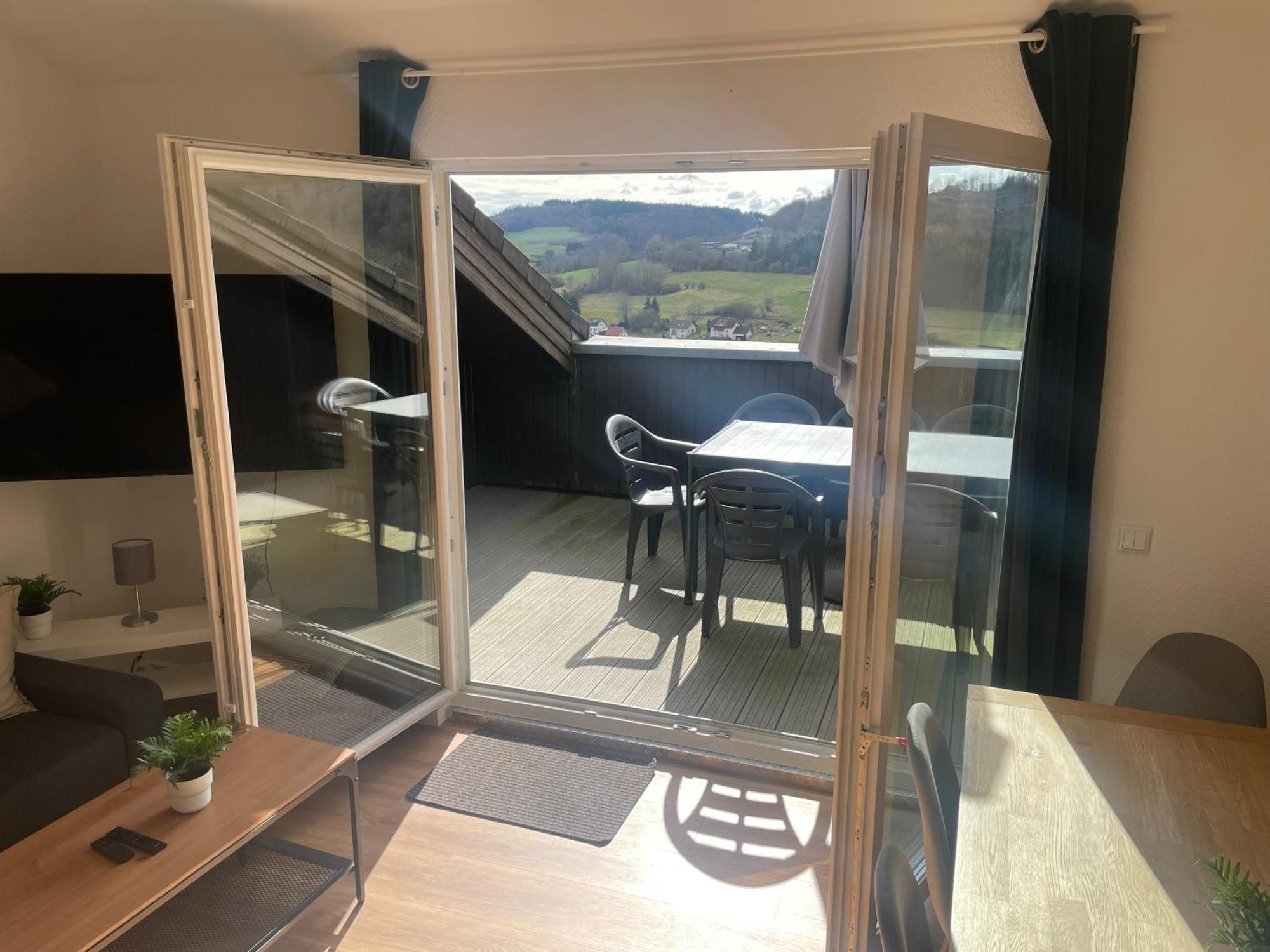 Apartamento Traumhaus Am Wald 2 Daun Exterior foto
